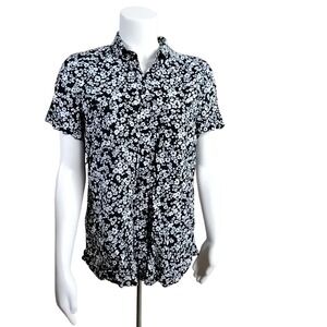 Croft & Barrow Womens Black White Floral Button Down Short Sleeve Shirt Top
